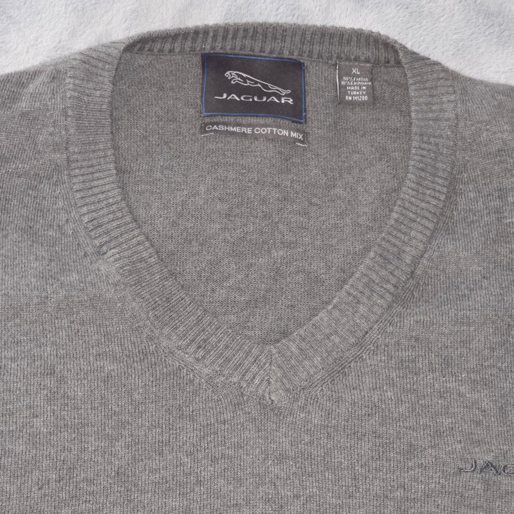 Jaguar‎ Mens XL V-Neck Sweater Grey Cotton Cashmere Blend Embroidered Logo Knit
